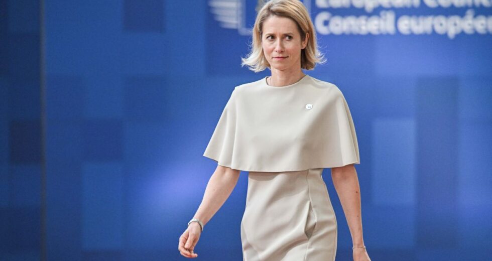 Kallas “Cresce la minaccia di attacchi ibridi russi, risposta deve essere decisa”