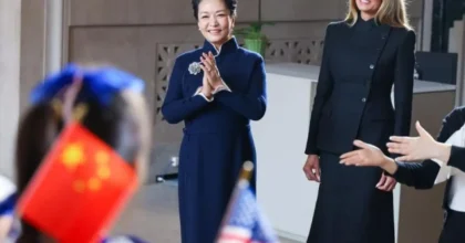 Cina-USA, le due first lady visitano il Museo nazionale d’arte asiatica