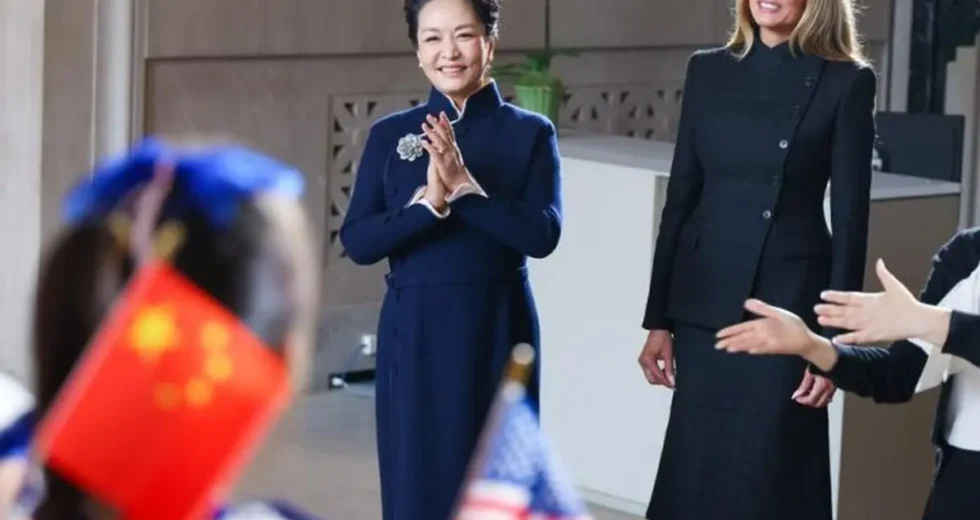 Cina-USA, le due first lady visitano il Museo nazionale d’arte asiatica