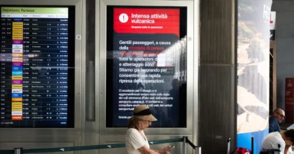 Cenere lavica dell’Etna, stop voli all’aeroporto di Catania fino alle 12 di domani