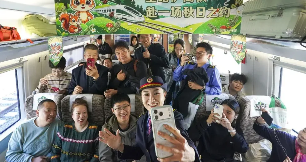 Cina, il settore dei servizi traina la crescita economica nel primo semestre