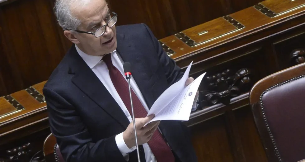 Migranti, Piantedosi “In due anni oltre l’80% di sbarchi in meno”