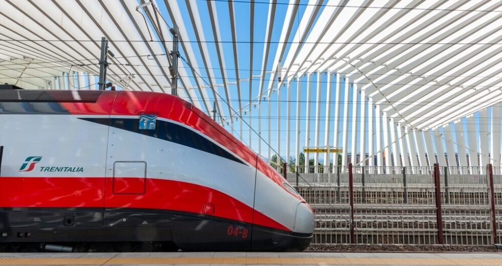 Trenitalia presenta i nuovi Intercity 200 a Innotrans: un passo verso l’equità territoriale