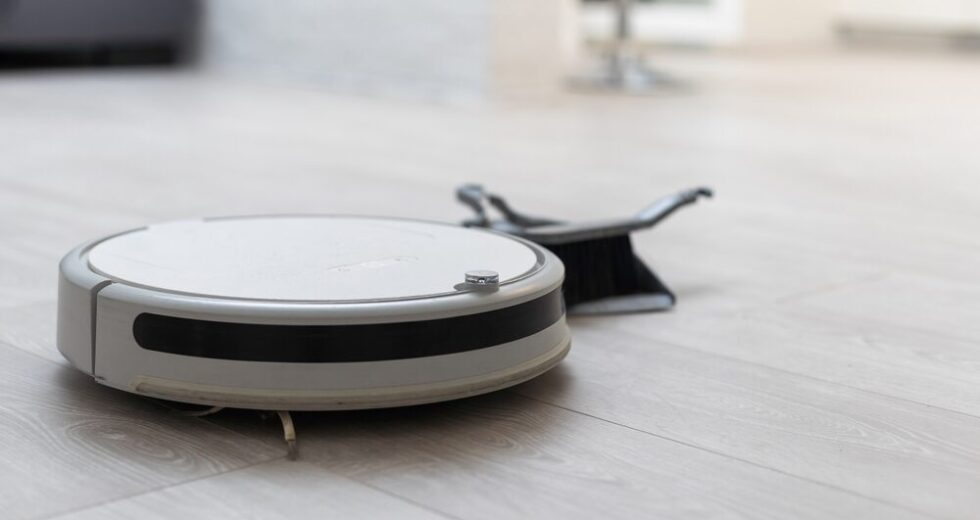 Eufy Omni E35: Innovazione nella Pulizia Domestica con Aspirazione Potente e Autonomia Avanzata