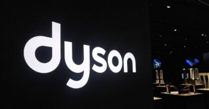 Dyson presenta la gamma HushJet: innovativi ventilatori-purificatori dal design futuristico