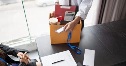 Ex Ilva: il Governo sospende i licenziamenti e avvia un tavolo permanente per Taranto