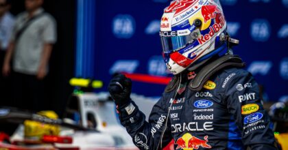 Verstappen centra la pole per la sprint di Singapore, Leclerc in seconda fila
