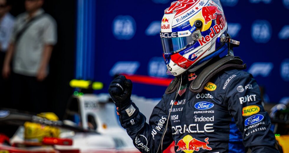 Verstappen centra la pole per la sprint di Singapore, Leclerc in seconda fila