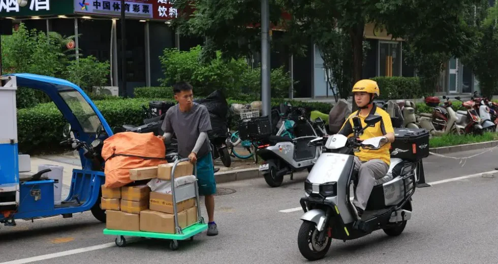 Cina, misure di tutela per i lavoratori delle “nuove occupazioni”