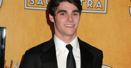 Morto a 34 anni RJ Mitte, il Walter White JR. di “Breaking Bad”