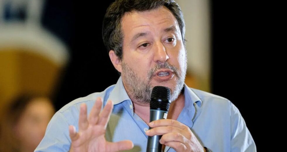 Salvini “Non sarà una manovra lacrime e sangue, vogliamo la pensione a 64 anni”