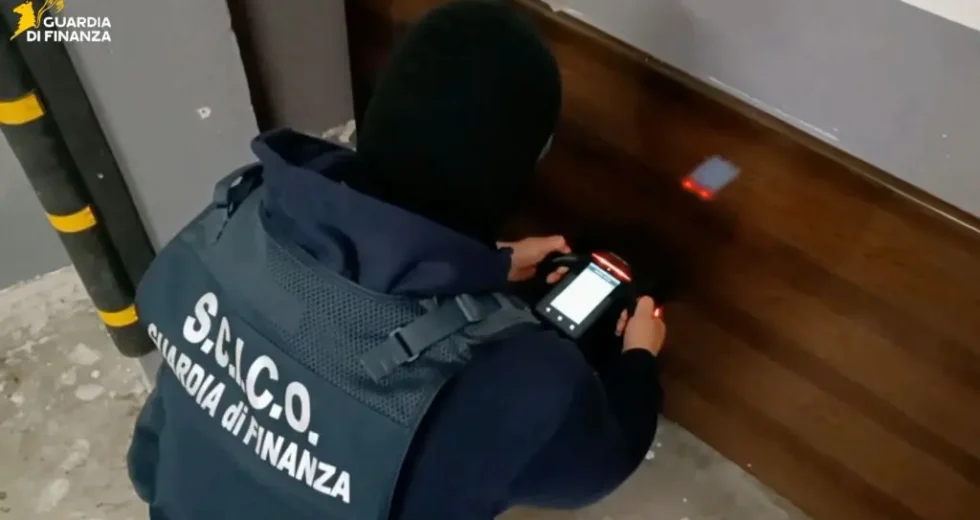 Maxi operazione internazionale antimafia, 30 arresti e 21 milioni sequestrati