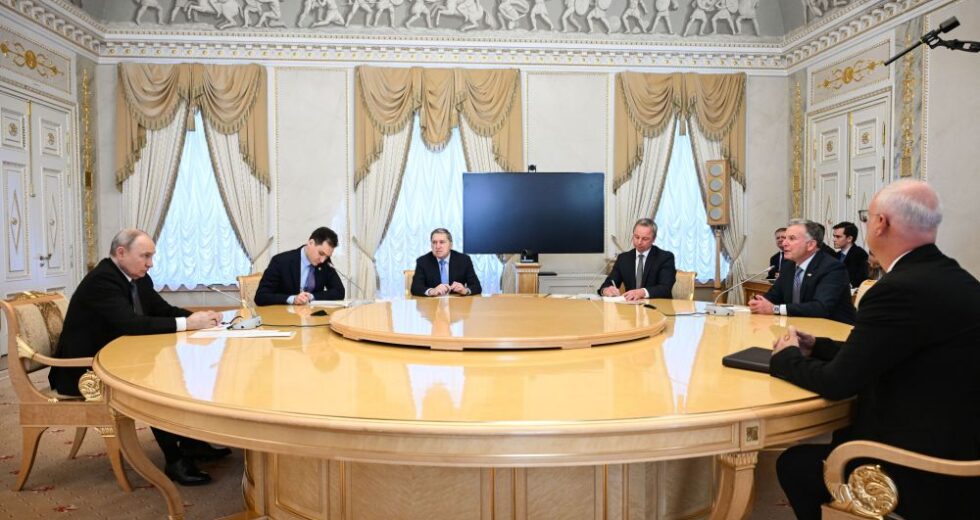 Ucraina, Cremlino “Pronti a negoziati trilaterali attorno al 10 novembre”