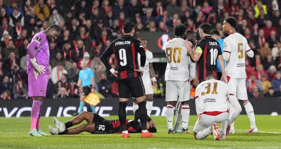Maignan espulso e il Milan crolla in Europa League, il Bournemouth vince 3-0