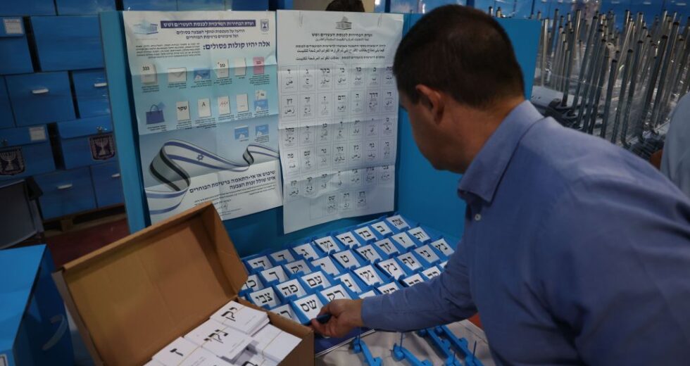 Aperti i seggi per le elezioni in Israele, oltre 7,3 milioni di persone al voto