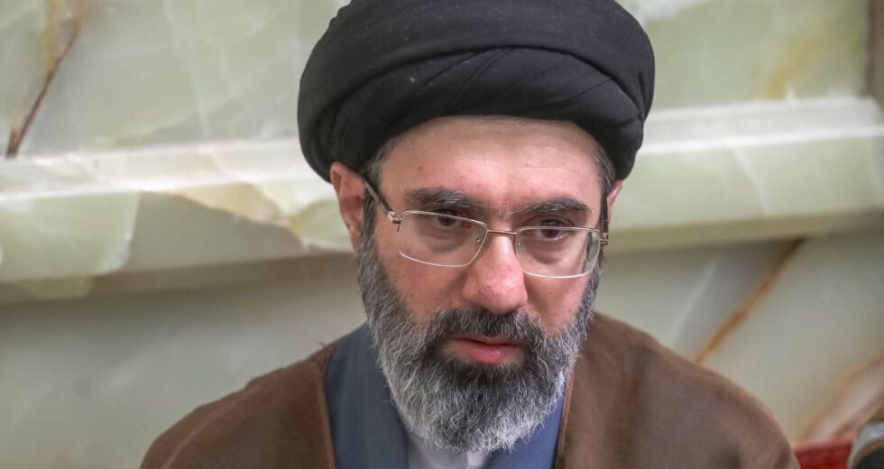 Iran, Khamenei”Risposta immediata a qualsiasi attacco Usa senza limiti geografici”