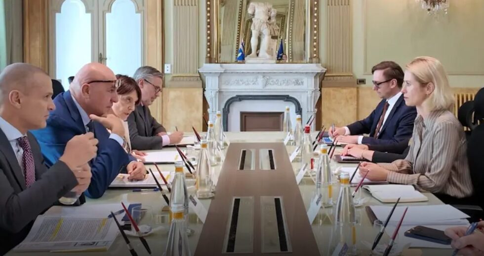 Difesa, Crosetto incontra Kallas “L’Europa deve passare dalle parole ai fatti”