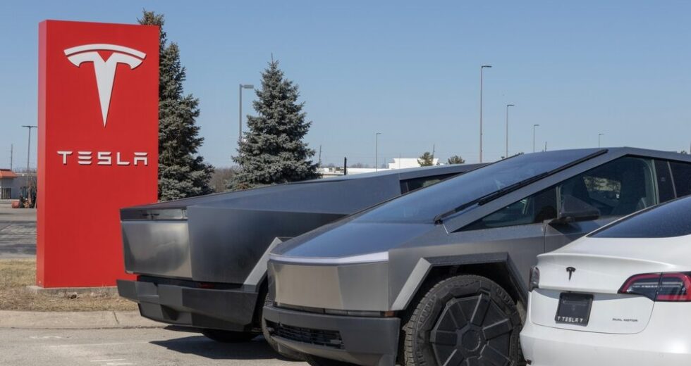 La Fusione Tra Tesla e SpaceX: Un Colosso da 3.500 Miliardi di Dollari in Vista